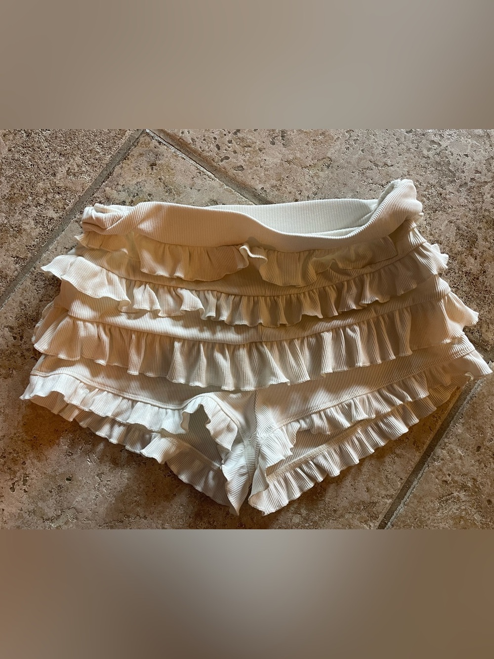 SHEIN Cream Ribbed Elastic Waist Shorts